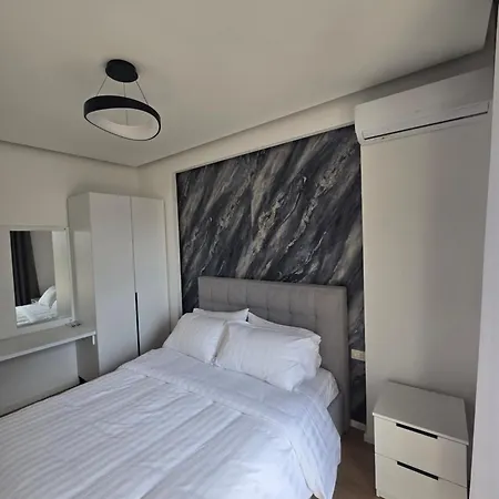 Blue Opal Apartment *