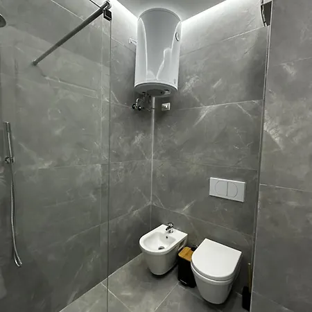 Blue Opal Apartment *